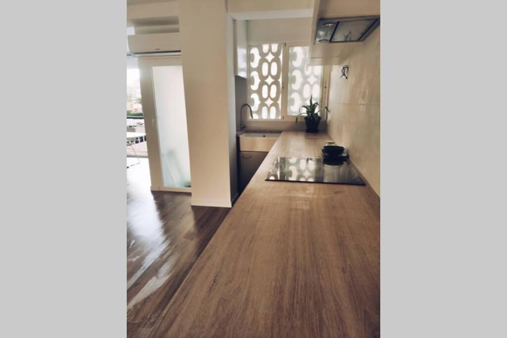 Apartamento Recien Reformado En Primera Linea Con Vistas A La Playa De La Almadraba Benicàssim Kültér fotó
